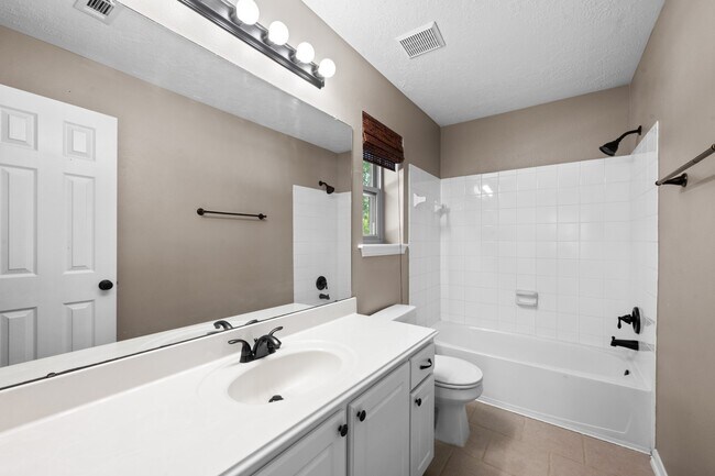 Building Photo - 14343 Millstone Estates Ln