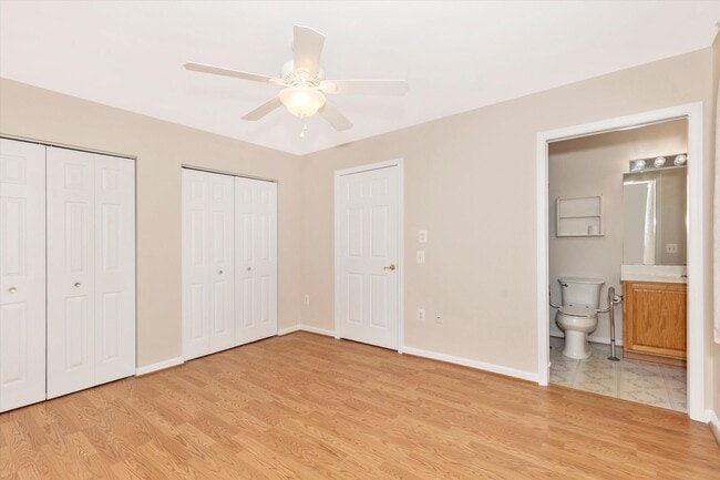 Building Photo - Wildwood Park Rental