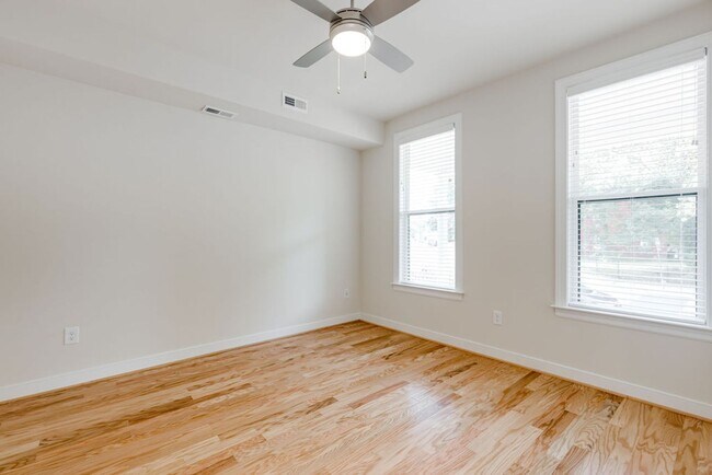 Building Photo - 1113 N 32nd St