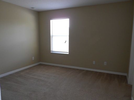 Building Photo - Orlando - 5 Bedroom 4 Bathroom - 2050.00