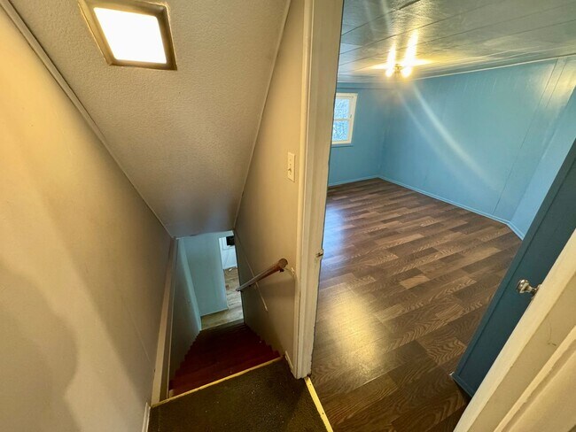 Building Photo - 470-474 Stang Avenue