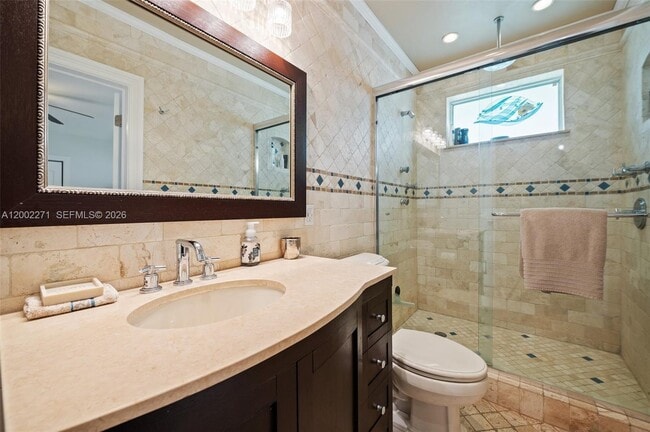 Building Photo - 10740 SW 74th Ct