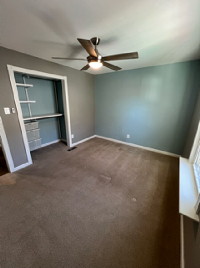 Building Photo - 10517 St Matthew Ln