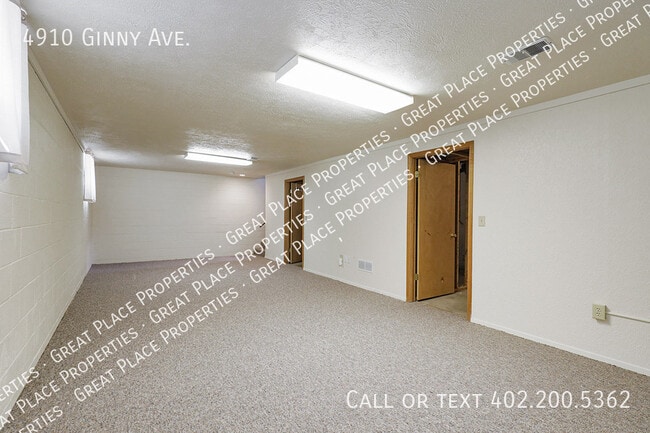 Building Photo - 4910 Ginny Ave