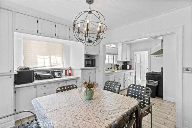 Building Photo - 327 Normandy Pl