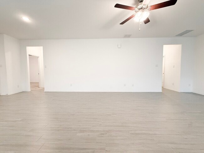 Building Photo - 19623 Cat Spruce Ct