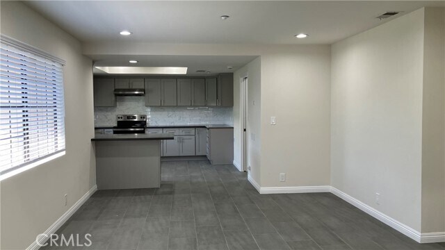 Building Photo - 838 Fairview Ave