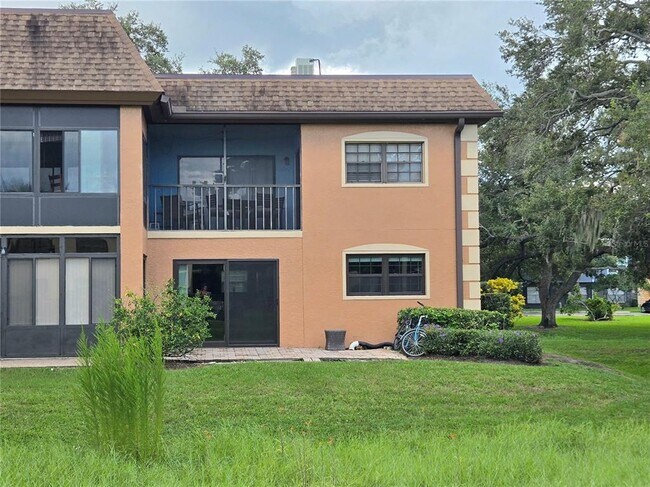 Building Photo - 12900 Vonn Rd