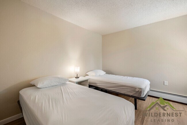 Building Photo - Fully Remodeled Gold Camp 2 Bed/1Bath