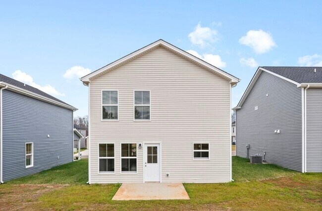 Building Photo - 136 Quarry Rdg Rd