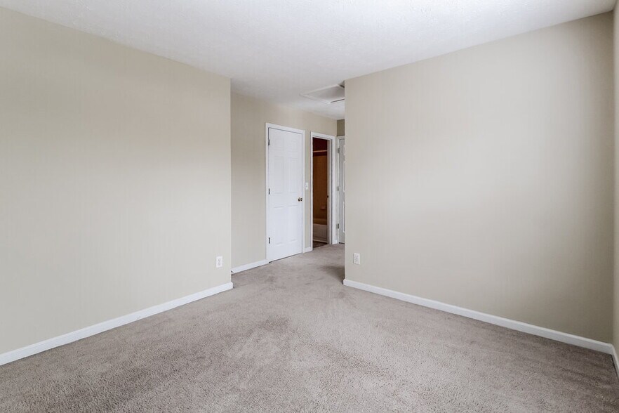 Building Photo - 3998 Oak Glenn Dr