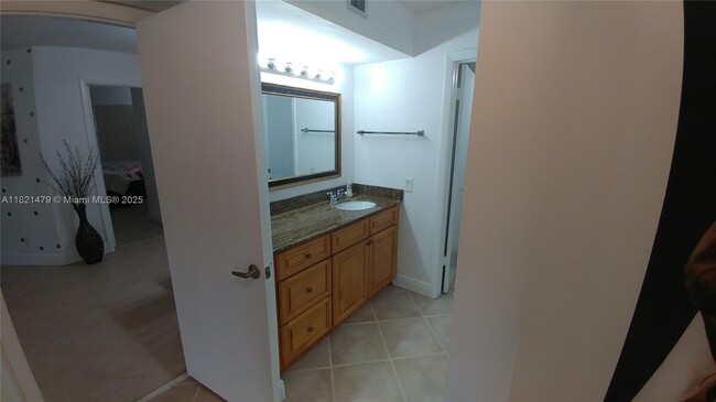 Building Photo - 10451 W Broward Blvd