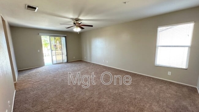 Building Photo - 7671 St Andrews Dr