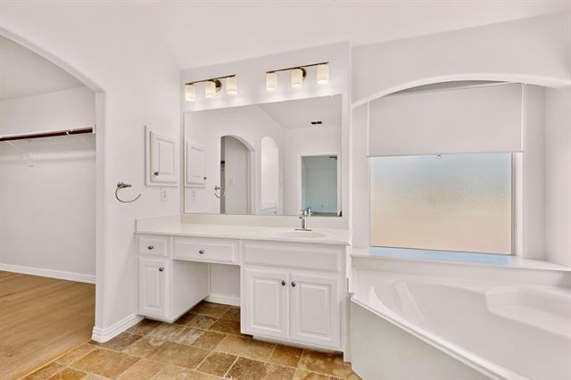 Building Photo - 4304 Harpers Ferry Dr