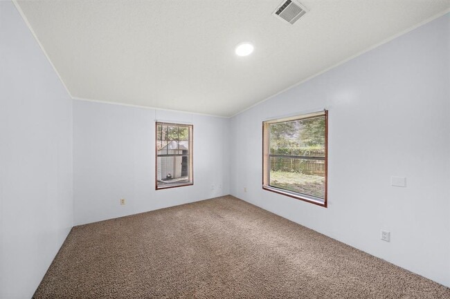Building Photo - 16504 Brittany Way