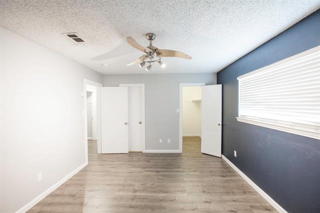 Building Photo - 1535 Rocky Point Dr