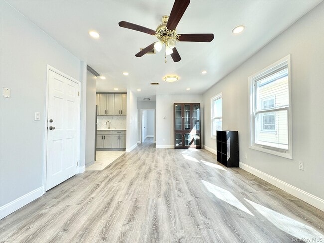 Building Photo - 43-15 156th St