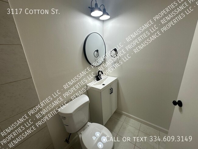 Building Photo - 3117 Cotton St
