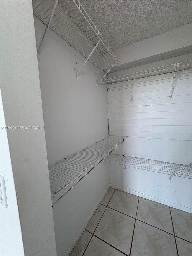 Building Photo - 11800 SW 18th St