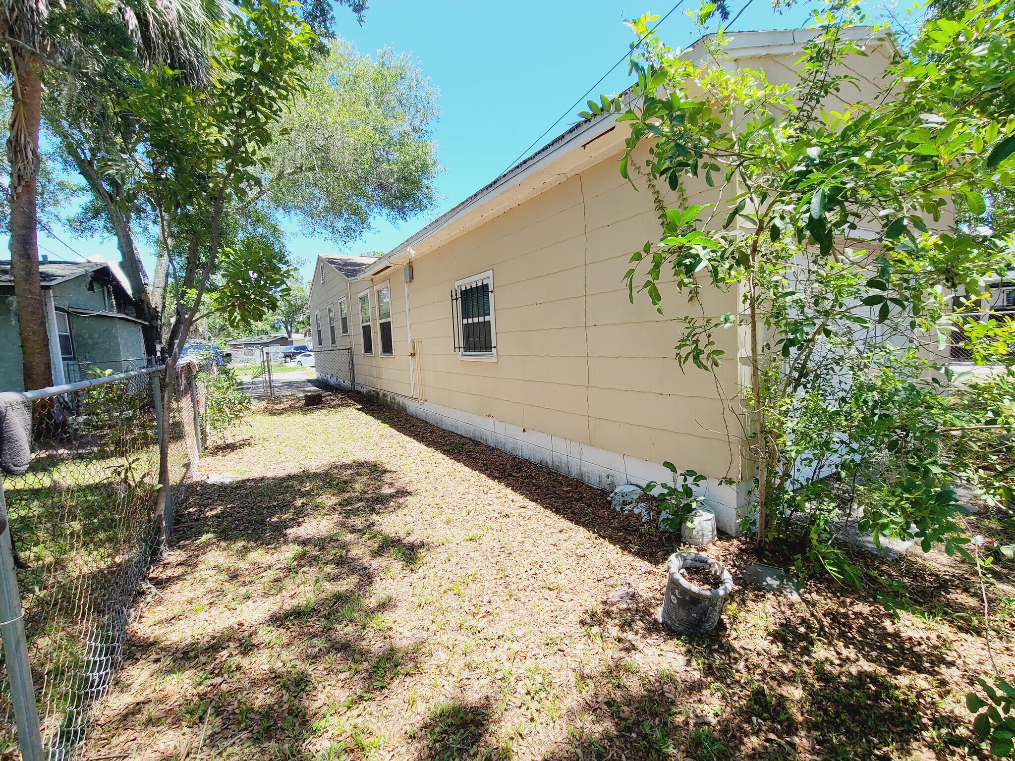 Building Photo - 2501 8th St S