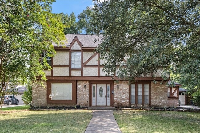 Primary Photo - 5718 Upper Lake Dr