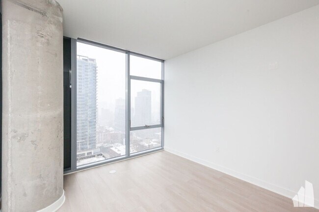 Building Photo - 330 W Grand Ave