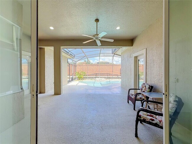Building Photo - 10824 Woodchase Cir