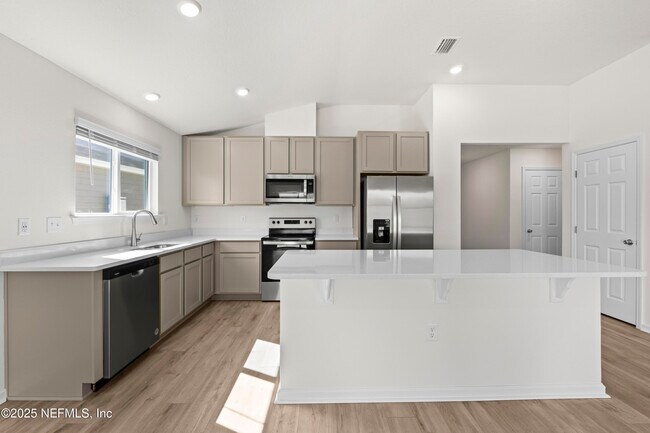 Building Photo - 11117 Buckner Ln