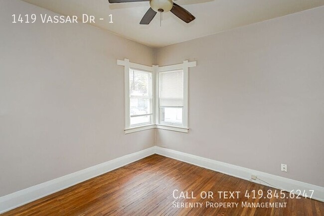 Building Photo - 1419 Vassar Dr
