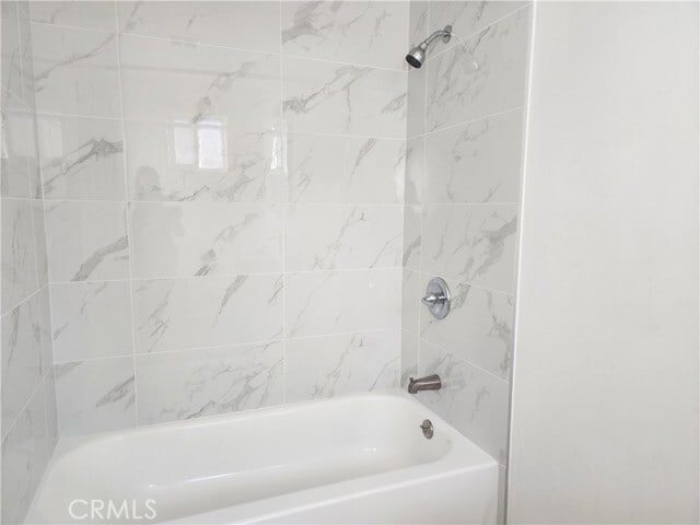 Building Photo - 15018 Cleary Dr