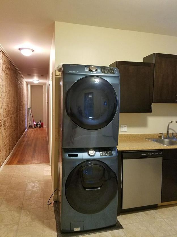 Building Photo - 4955 Arsenal St