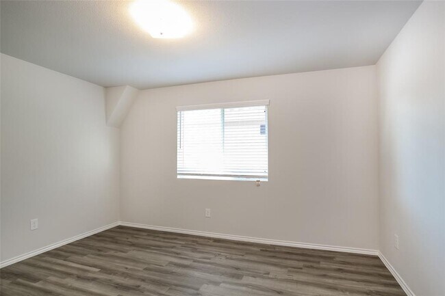 Building Photo - 3718 Atascocita Vale Dr