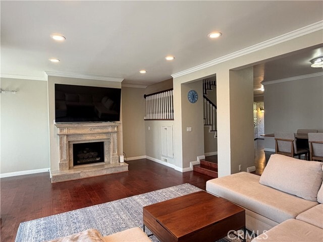 Building Photo - 77 Cottonwood Cir