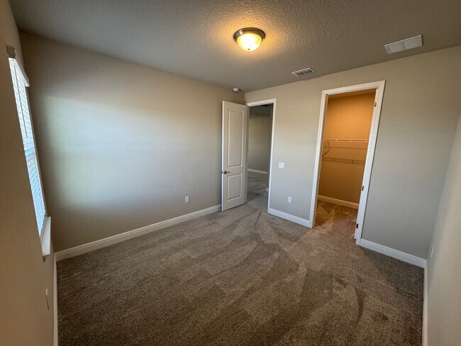 Building Photo - 2279 Raven Rdg Rd