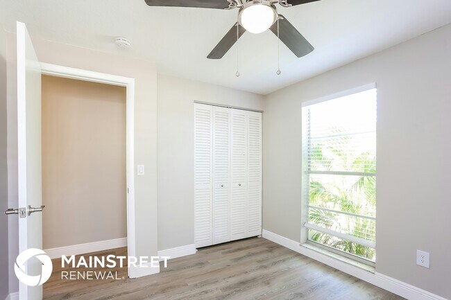 Building Photo - 8875 Orange Blossom Dr