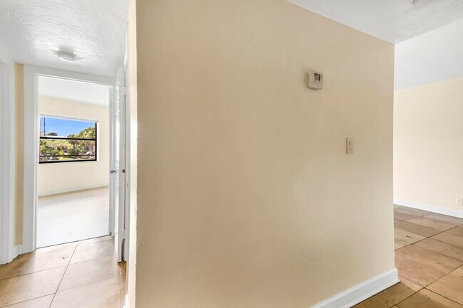 Building Photo - 9000 NW 28th Dr