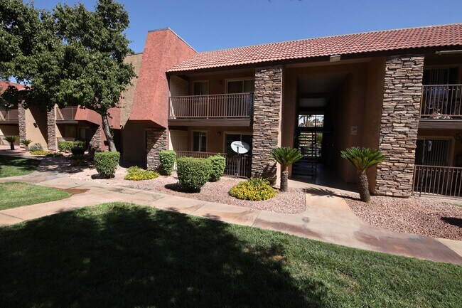 Primary Photo - BELLA VITA CONDO - GUARD GATED - LOWER UNIT