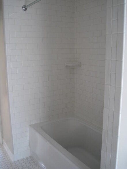 Building Photo - 26 North St