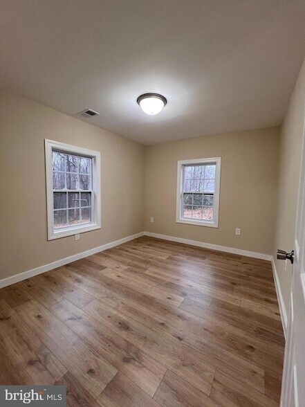 Building Photo - 2073 Warrenton Rd