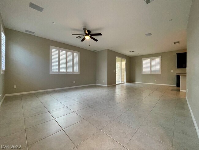 Building Photo - 354 Mezzaforte St