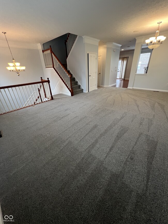 Building Photo - 9451 Glencroft Way