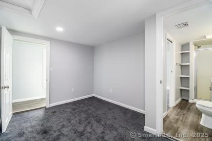 Building Photo - 15 Minerva St