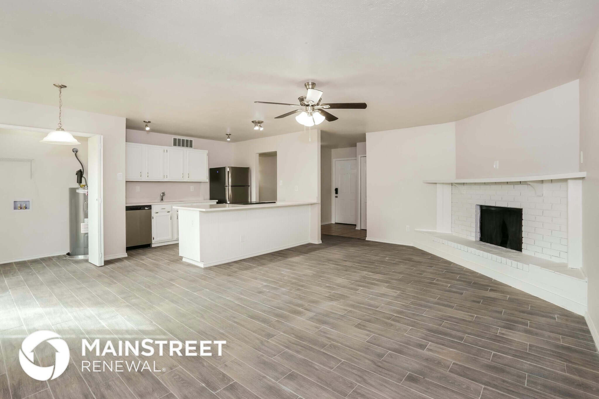 Building Photo - 603 Woodcrest Way