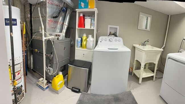 Building Photo - 8001 N Elmore St