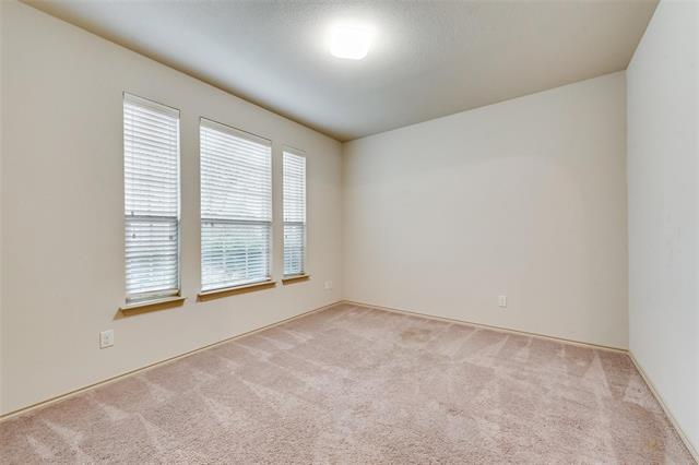 Building Photo - 15825 Carlton Oaks Dr