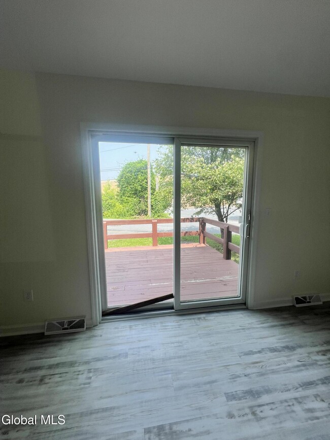 Building Photo - 276 Old Loudon Rd