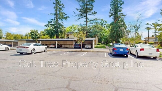 Building Photo - 1826 Cordoba St