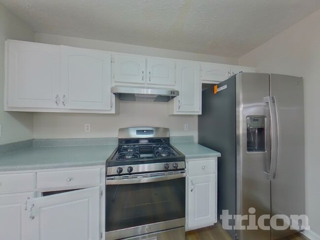 Building Photo - 1195 Misty Meadows Way