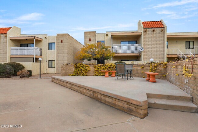 Building Photo - 16635 N Cave Creek Rd