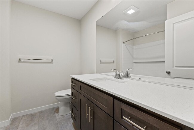 Building Photo - New Construction 2-Bed Townhome Near Boeing, Paine Field & Everett Naval Base – Quartz Kitchen, A...